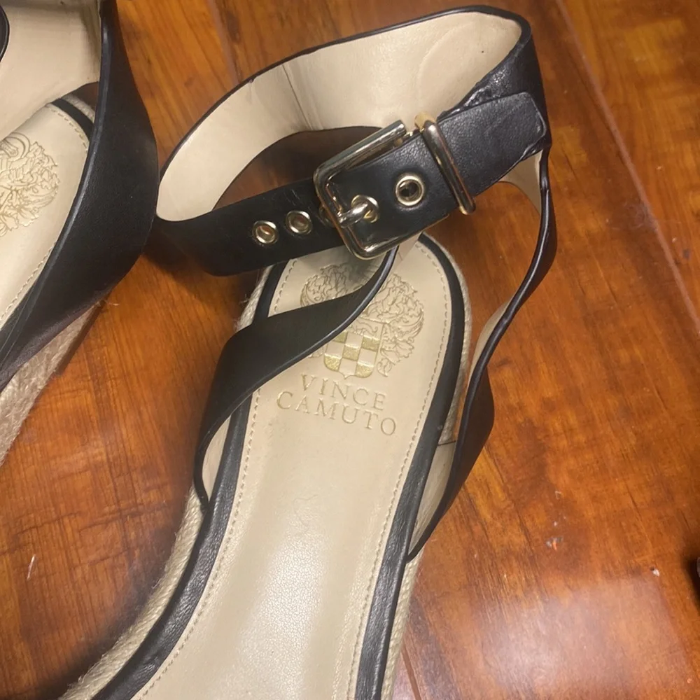 Pre-Owned VINCE CAMUTO KATHALIA PLATFORM ESPADRILLE LEOPARD PRINT SHOES
